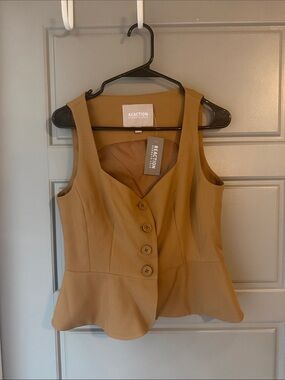 NWT Reaction Kenneth Cole Soft Cocoa Brown Button-Front Peplum Vest